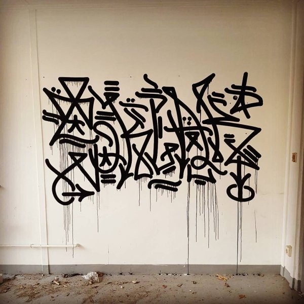 Теги граффити