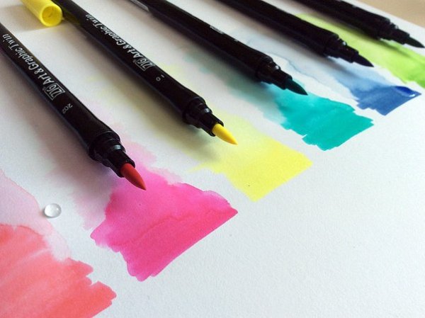 Рисунок фломастерами Dual Tip Brush Pens рисовать