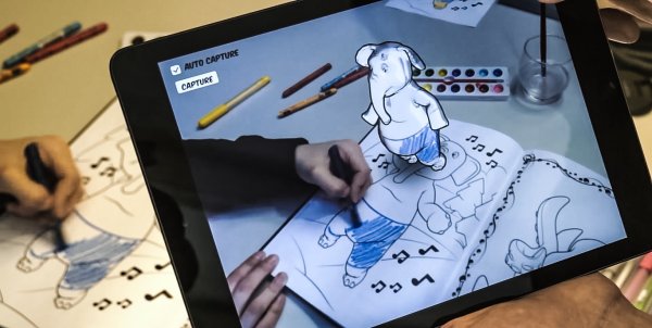 Художник Карла Миалинн