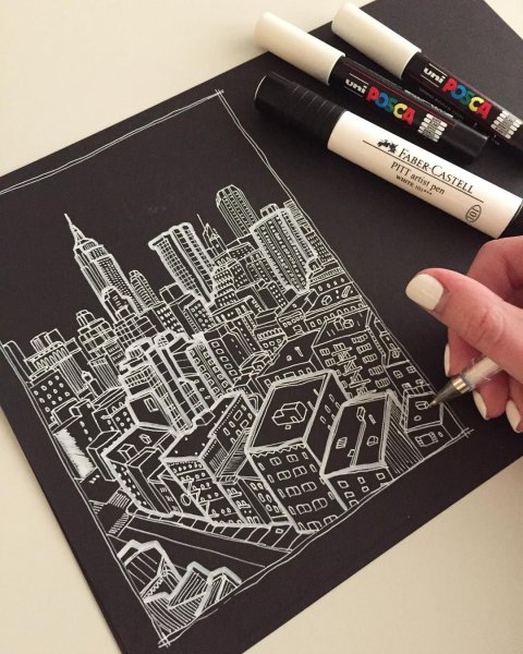 Скетчи на черной бумаге маркерами