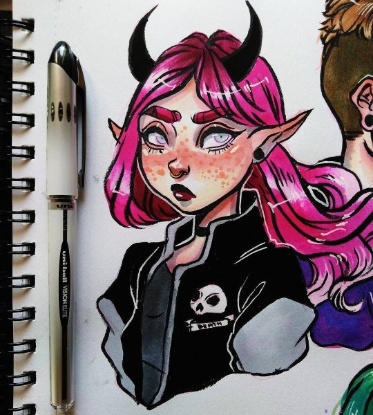 Девушки демоны маркерами