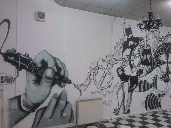 Графическое оформление стен