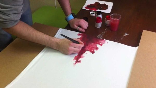 Потеки краски