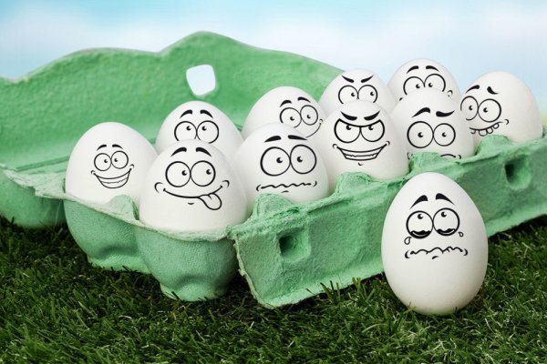 Забавные рожицы на яйцах