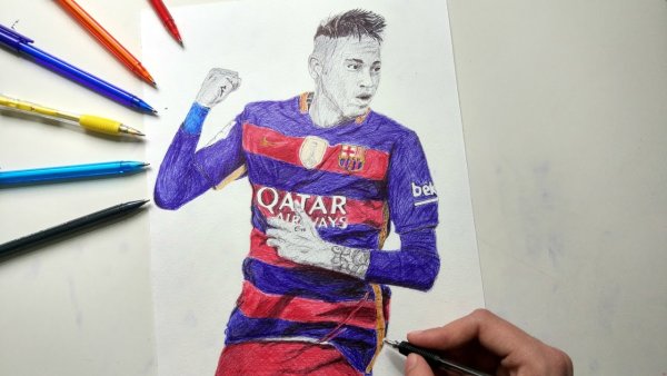 Рисунки футболистов маркерами