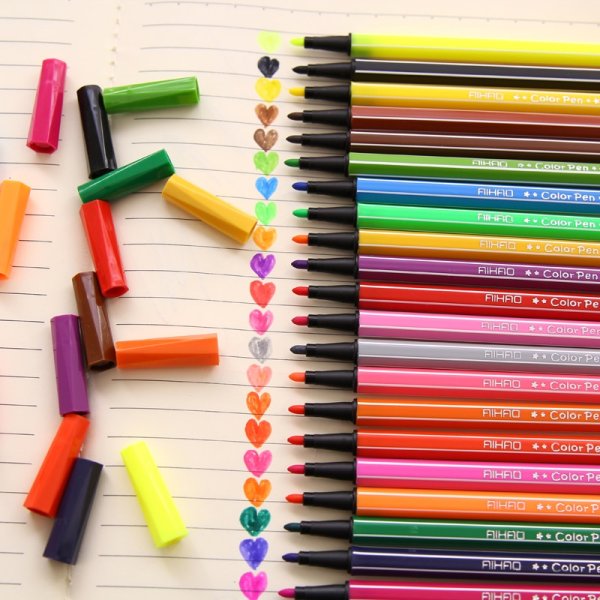 Цветные ручки и карандаши