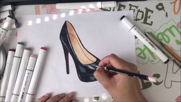 Рисунок маркерами туфли