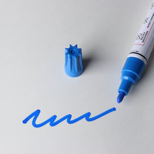 Маркер для рисования на покрышках