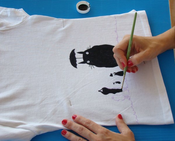 Рисунки перманентным маркером на бумаге