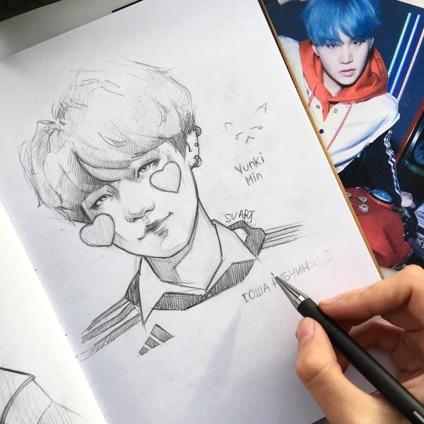 Скейч бук БТС