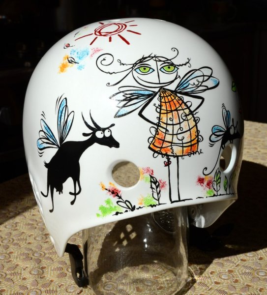 Разрисовать каску