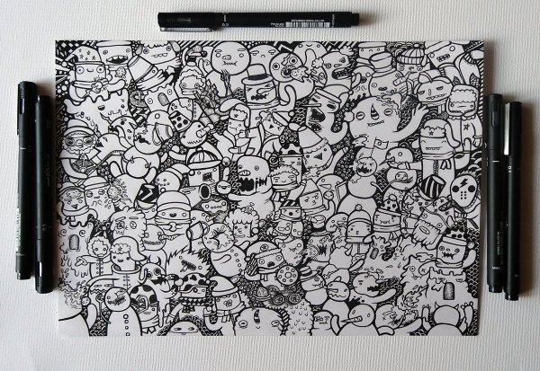 Много маленьких рисунков маркерами