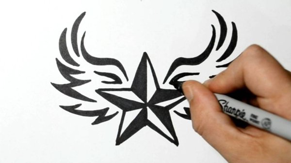 Рисунок Татуировки фломастером