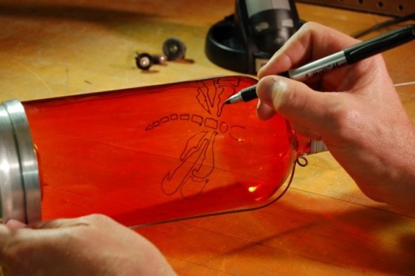 Нанесение рисунка на стекло