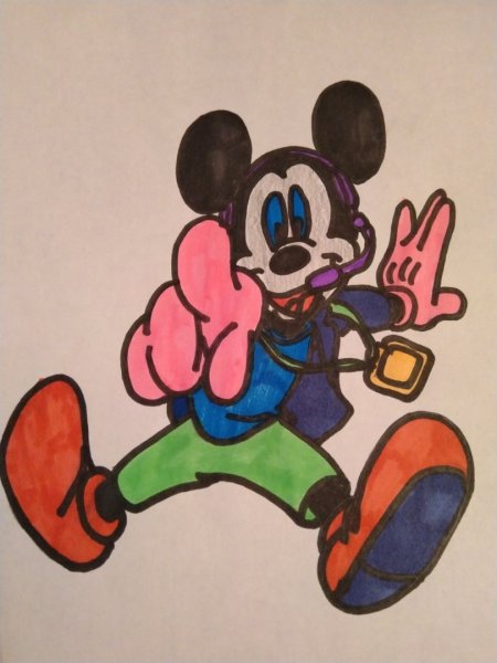 Микки Маус фломастерами