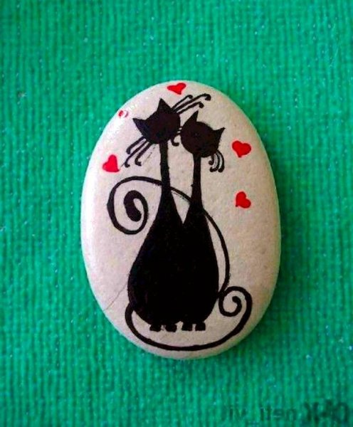 Классные рисунки на камень фломастером