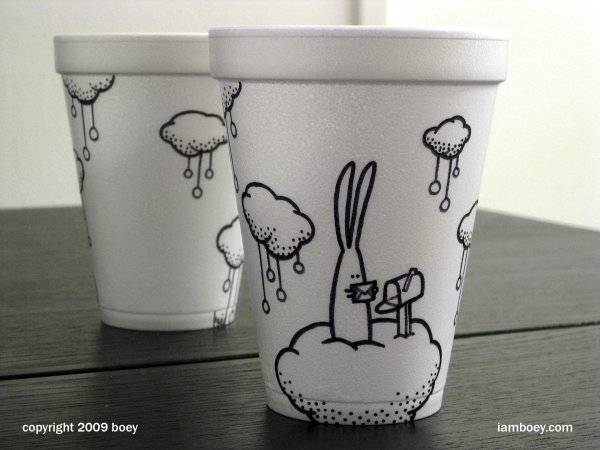Рисование на кофейных стаканчиках