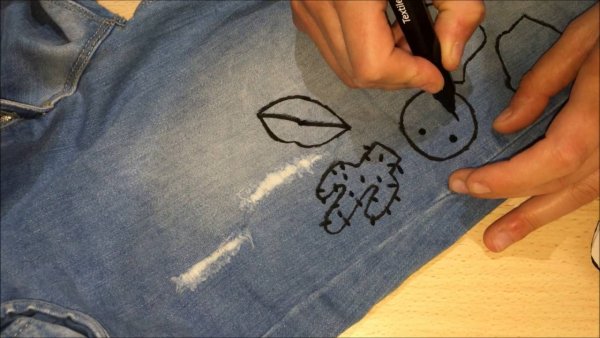 Джинсы маркерами