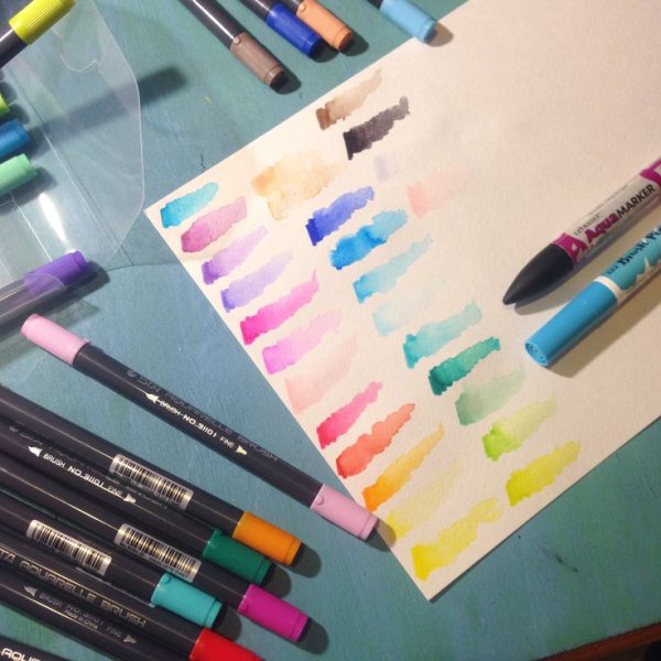 Акварельные маркеры