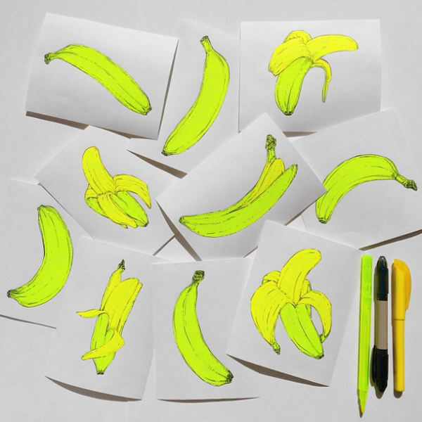 Нарисовать банан фломастерами
