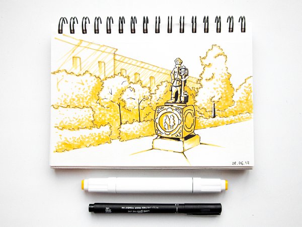 Желтые скетчи маркерами