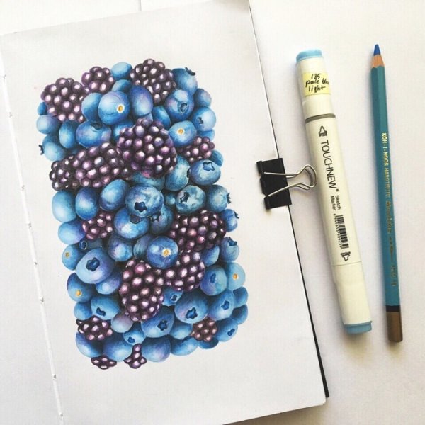 Рисование ягод маркерами