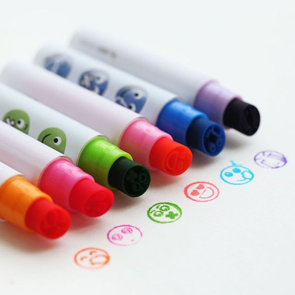 Скетчи маркерами