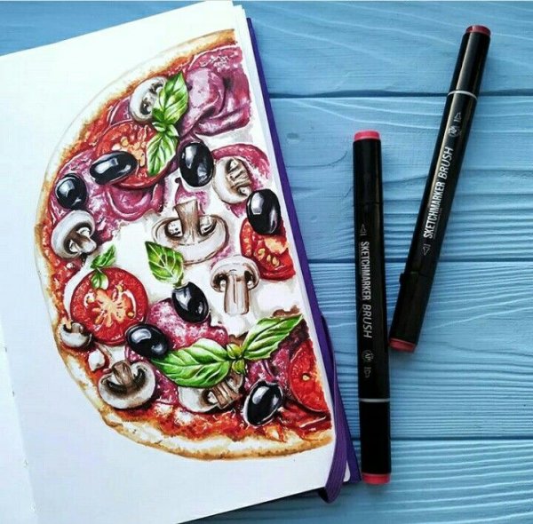 Пицца цветными карандашами