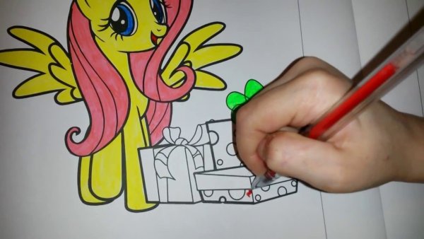 Нарисовать пони карандашом