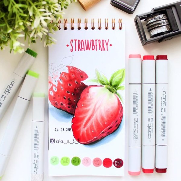 Клубника скетч маркерами