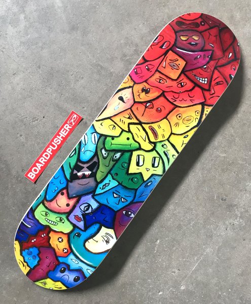 Скейтборды разукрашенные