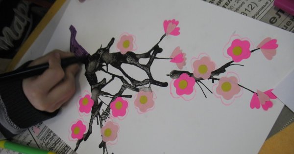 Рисование с детьми ветка Сакуры