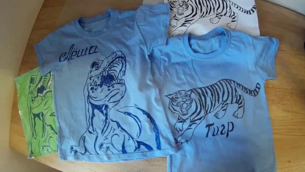 Рисунок на футболке маркерами по ткани