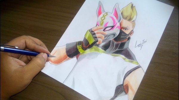 Скетчинг ФОРТНАЙТ