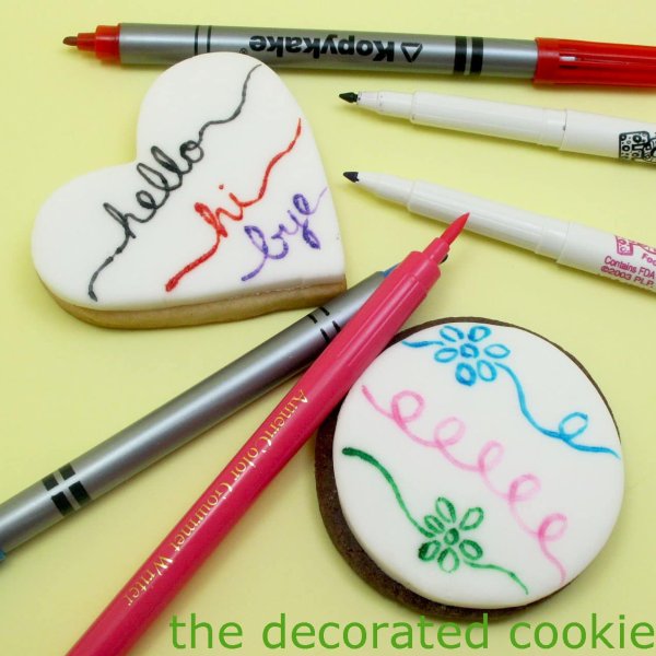 Роспись пряников пищевыми фломастерами