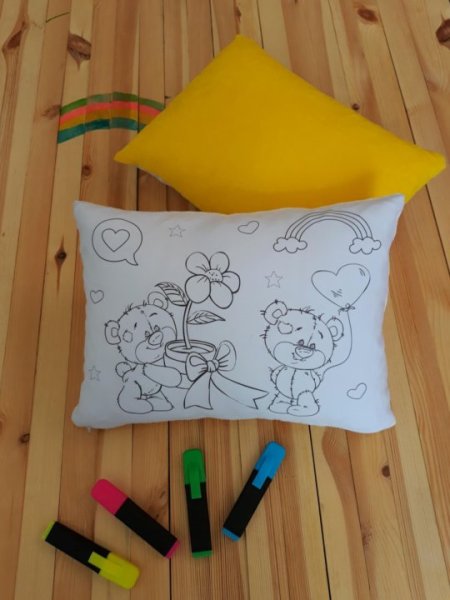 Подушки маркерами
