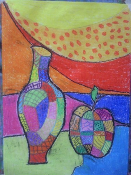 Декоративный натюрморт цветными карандашами