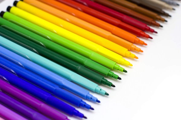 Яркие фломастеры для рисования