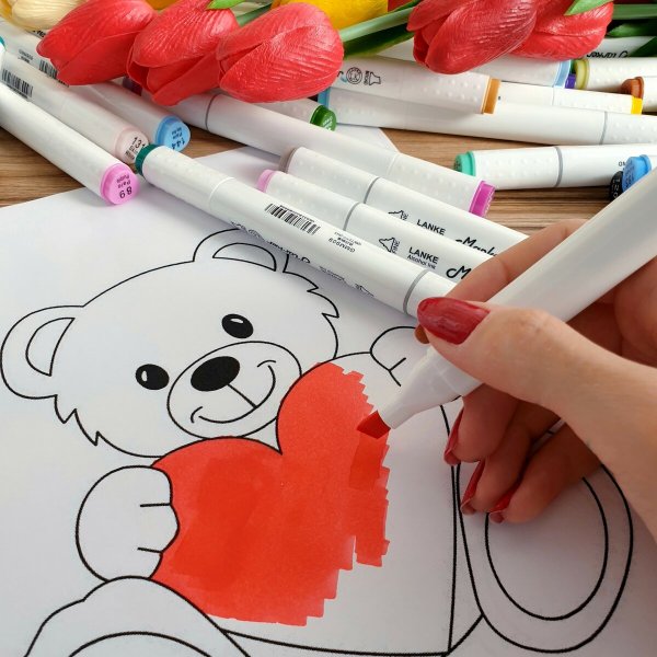 Цветы из фломастеров