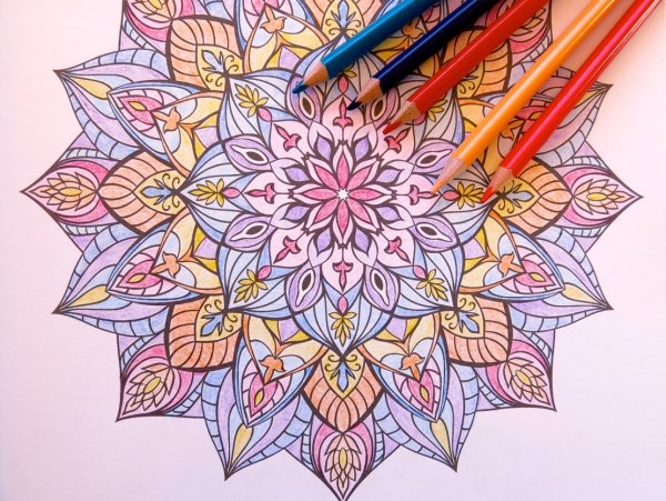 Рисунки разных цветов