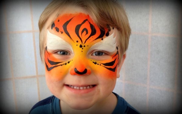 Прикольный аквагрим для мальчика