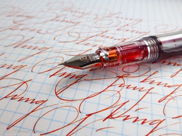 Скетчи перьевой ручкой