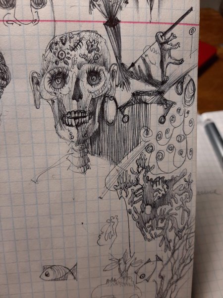 Странные рисунки в тетради