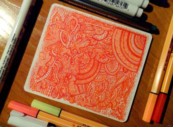 Точечное рисование гелевой ручкой