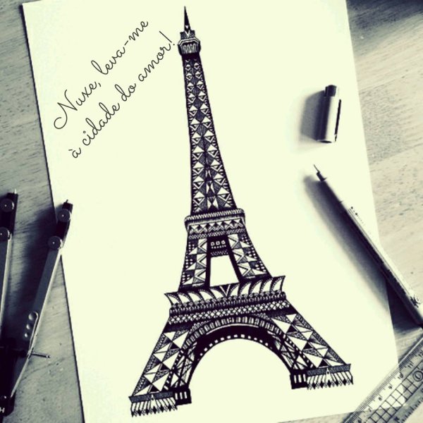 Эйфелева башня черной ручкой