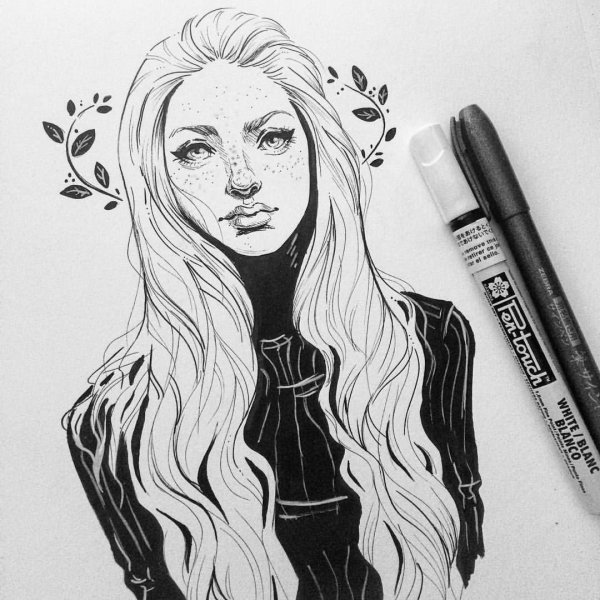 Рисунок девушки ручкой