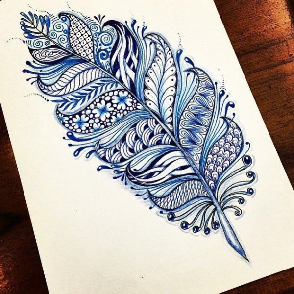 Перо павлина Зентангл
