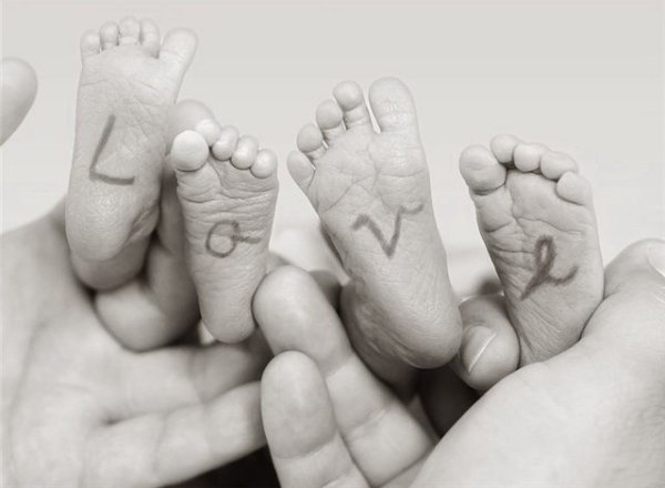 Семья руки ноги