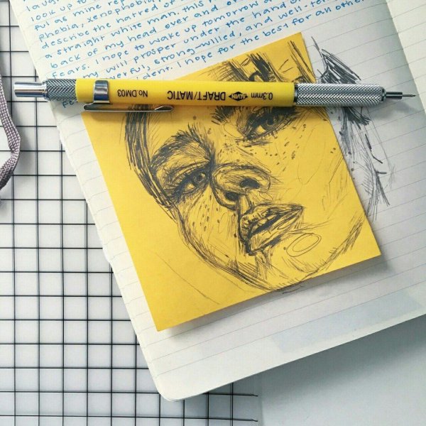 Наброски в тетради