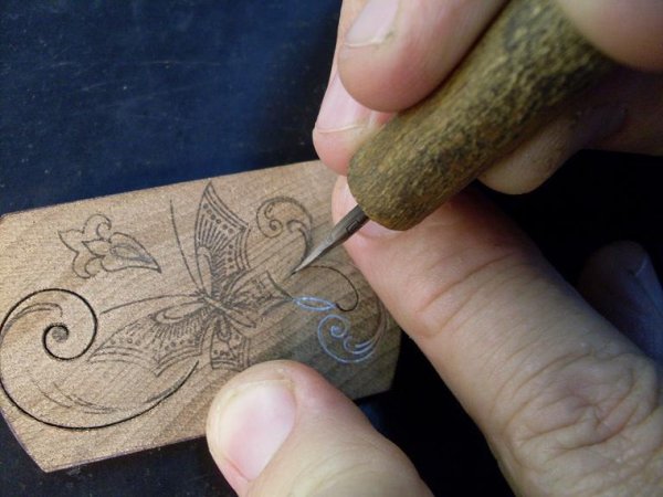 Тульская всечка по дереву